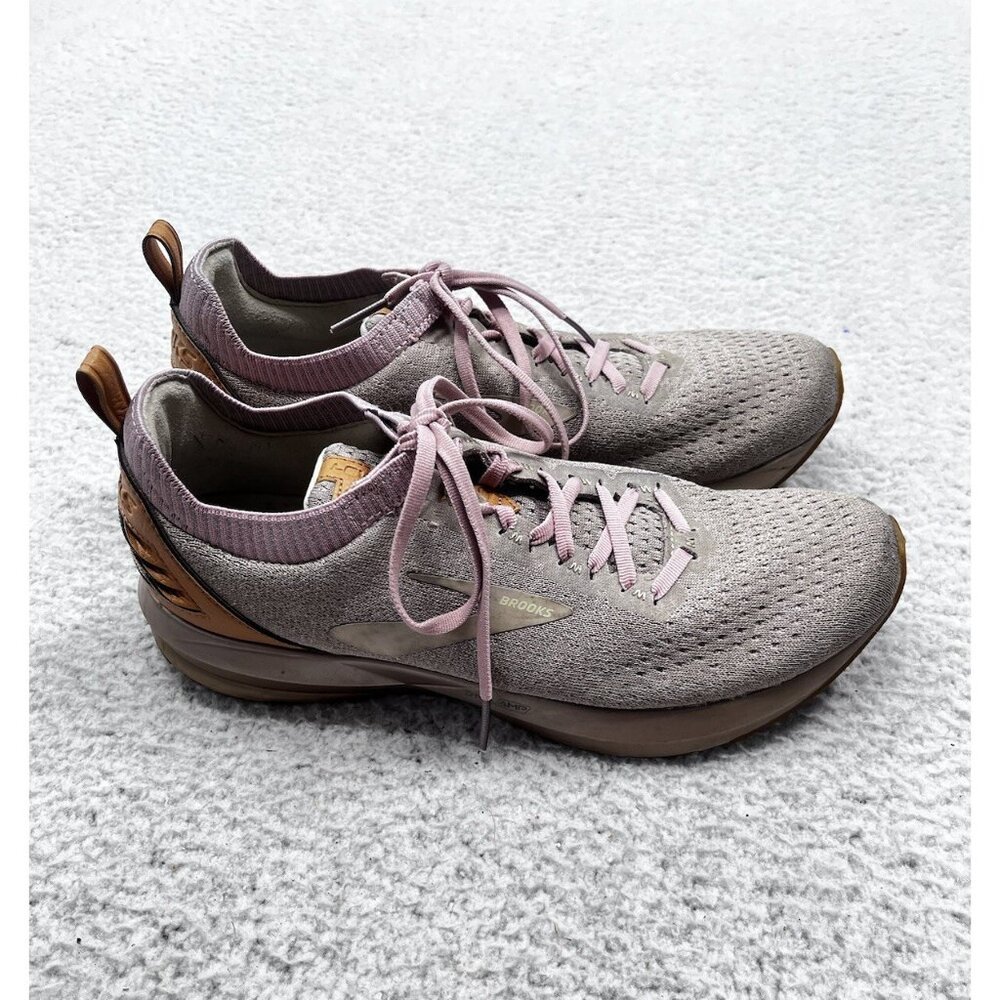 Women's Brooks Levitate 1202911B252 Running Sneaker Shoes Size 11